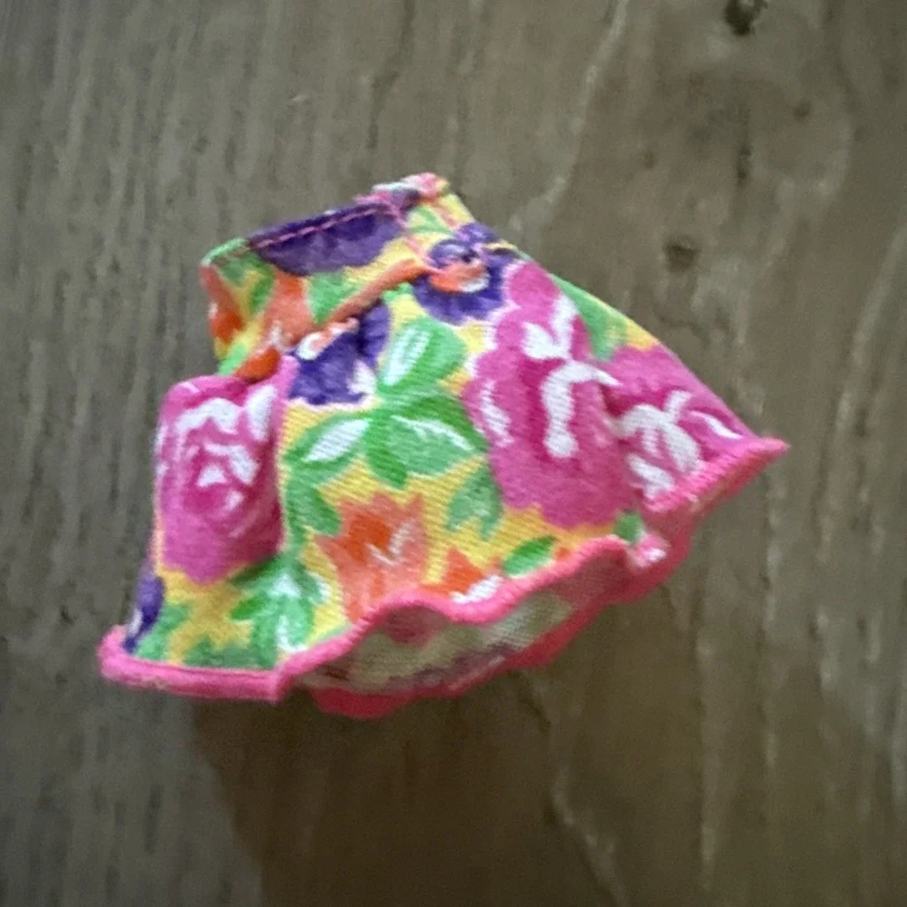 Vintage‎ 1991 Barbie Stacie 1st Edition Flowered Skirt  Too cute